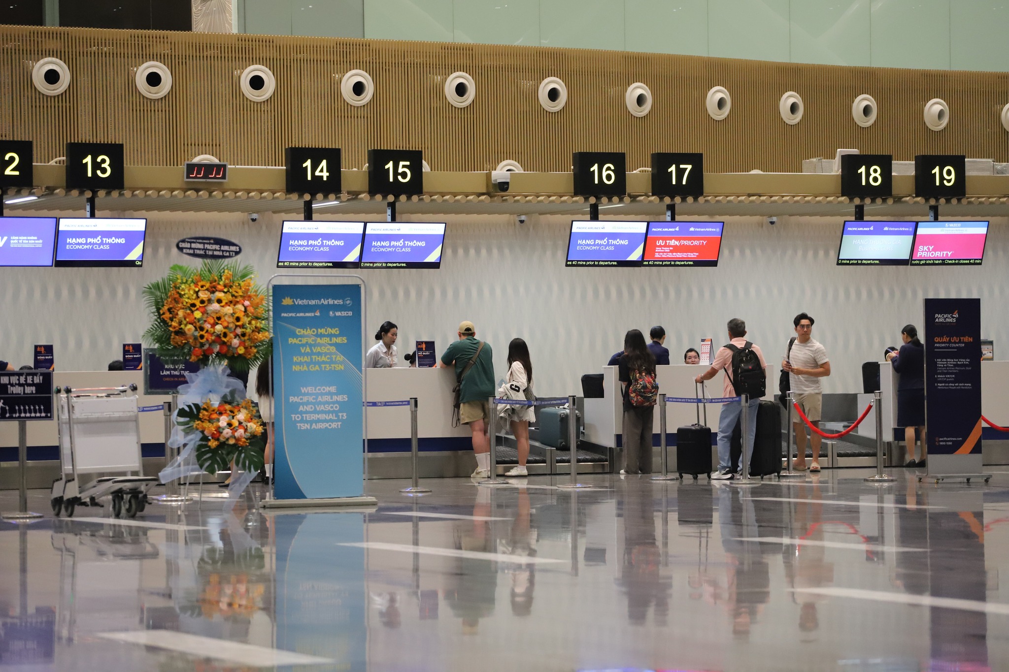 Khu vực quầy 14–19 nhà ga T3