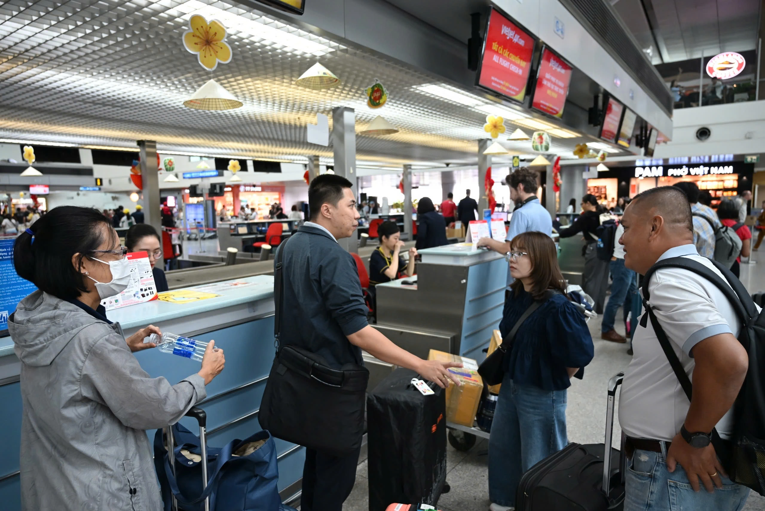 Hàng không Việt Nam tăng trưởng