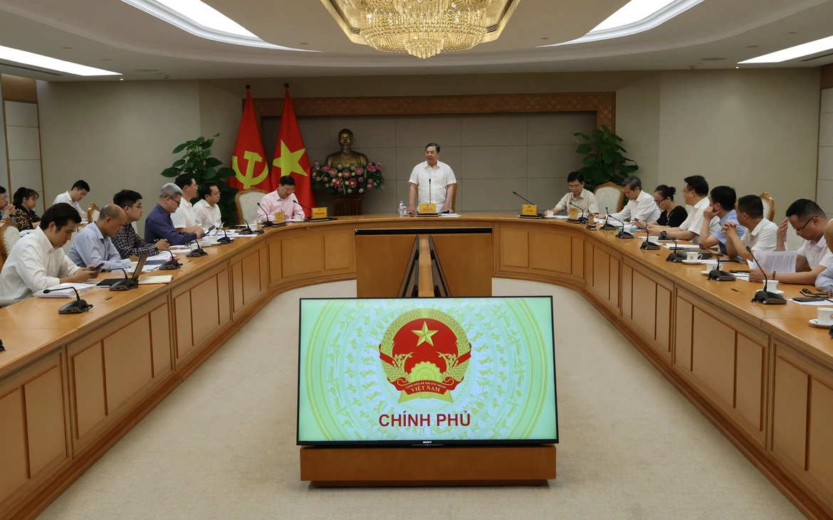 Khẩn trương hoàn thiện các nghị định hướng dẫn thi hành Luật Hàng không dân dụng Việt Nam
