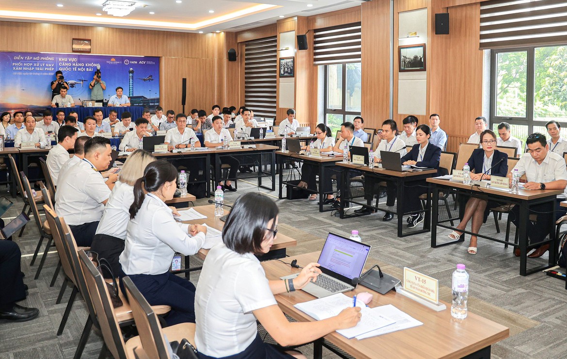 Diễn tập phối hợp ứng phó UAV tại Cảng hàng không quốc tế Nội Bài